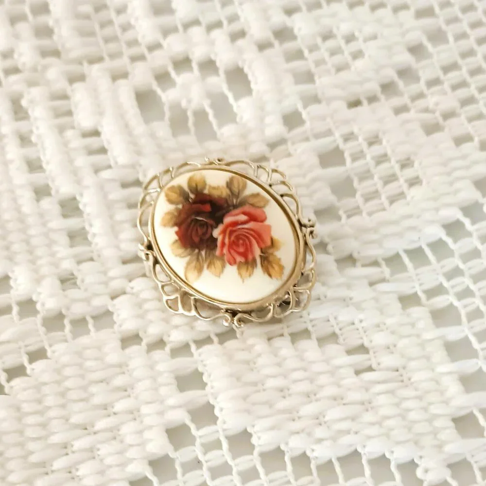 Jezlaine 925 Floral Cameo Brooch Vtg Sterling Silver Filigree Oval Porcelain Pin
